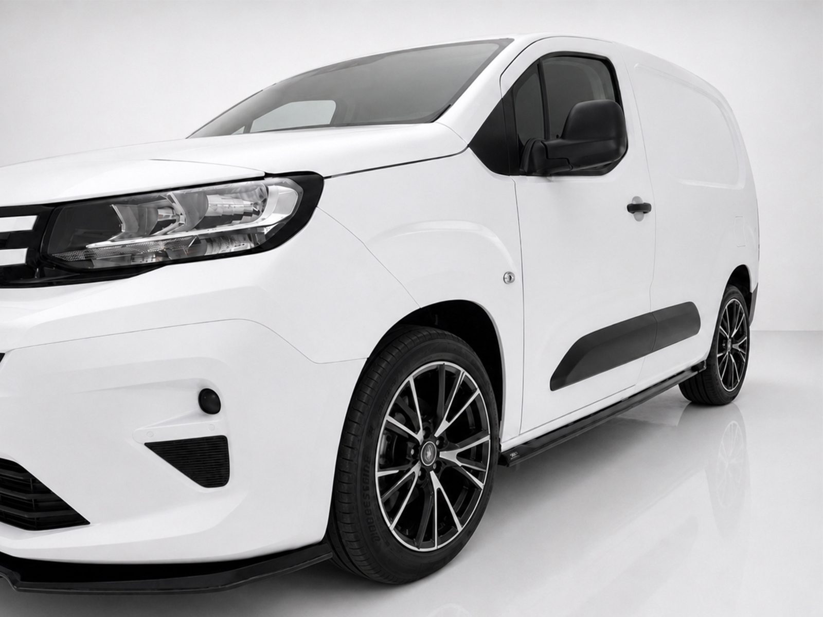 Motordrome - Επιπρόσθετα Μαρσπιέ για Citroen Berlingo L2 Mk3 / Peugeot Partner L2 Mk3 / Opel Combo E L2 - 1 Σετ. (K222-002)