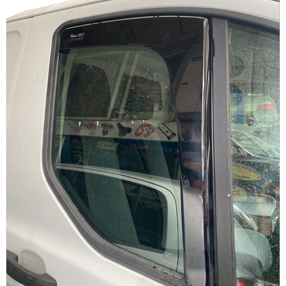 ΑΝΕΜΟΘΡΑΥΣΤΕΣ ΓΙΑ FORD TRANSIT CUSTOM 2D/4D 2012+ ΖΕΥΓΑΡΙ VAN ΑΠΟ ΕΥΚΑΜΠΤΟ ΦΙΜΕ ΠΛΑΣΤΙΚΟ HEKO - 2 ΤΕΜ. - Image 3