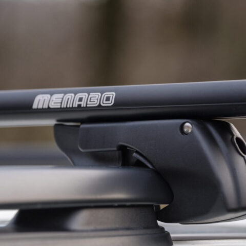 Menabo - Μπάρες Οροφής Αλουμινίου Sherman Black 120 cm Μαύρο για Subaru XV / Crosstrek 12/2022 >  5πορτο / SUV με Raised Rails - 2 τεμ. (12280/MB)